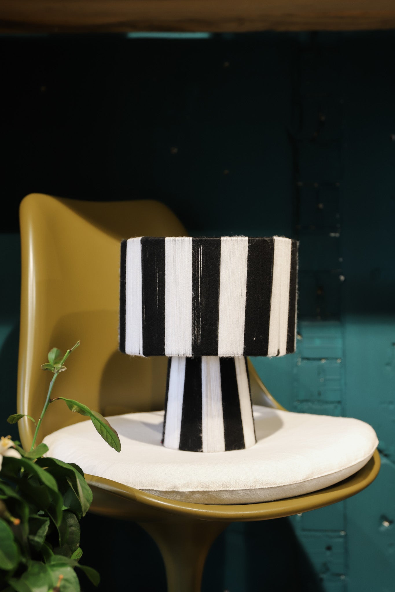Tafel lamp - wol - streep - Zwart