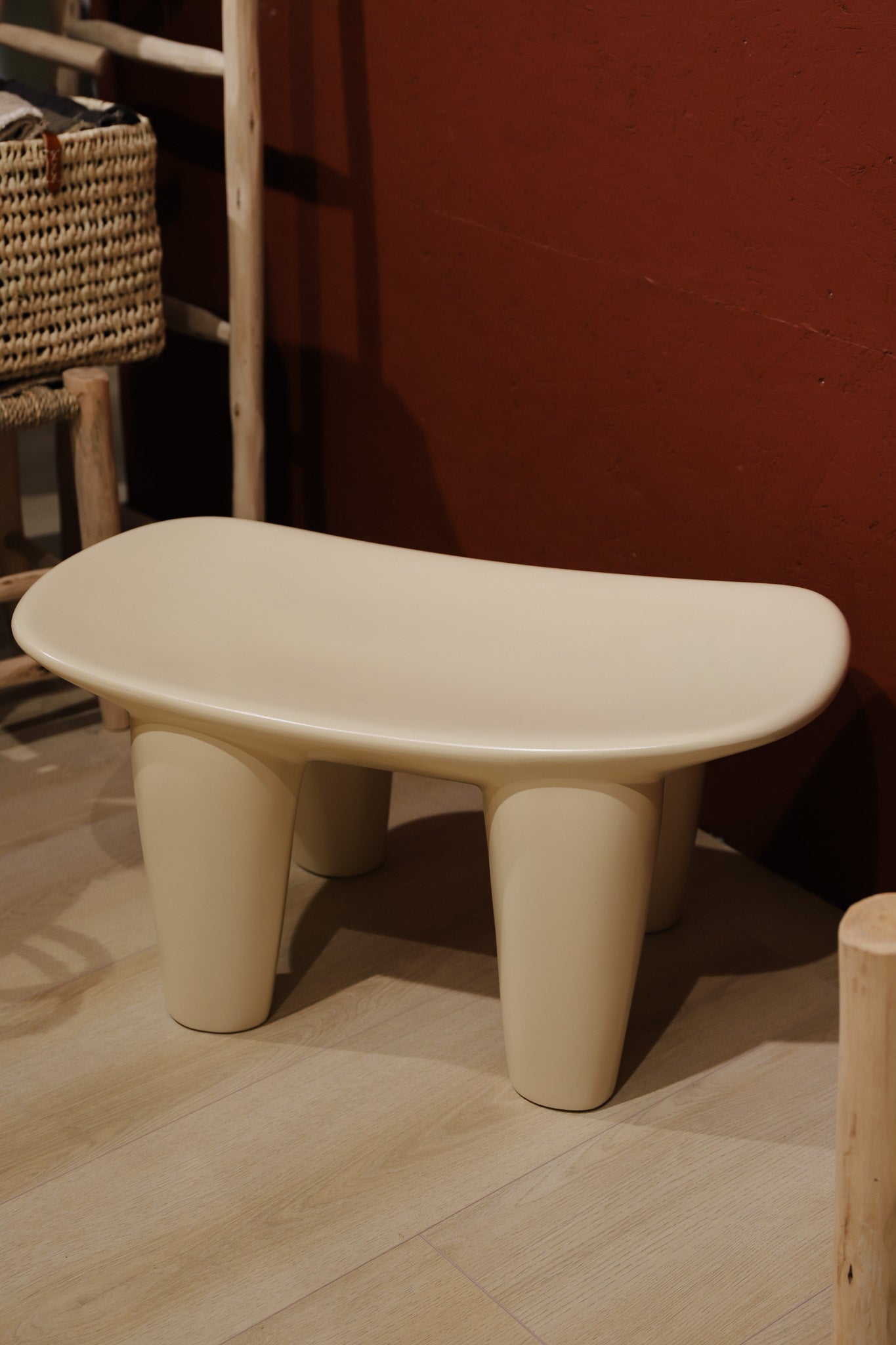 Stool - Africa - ivory