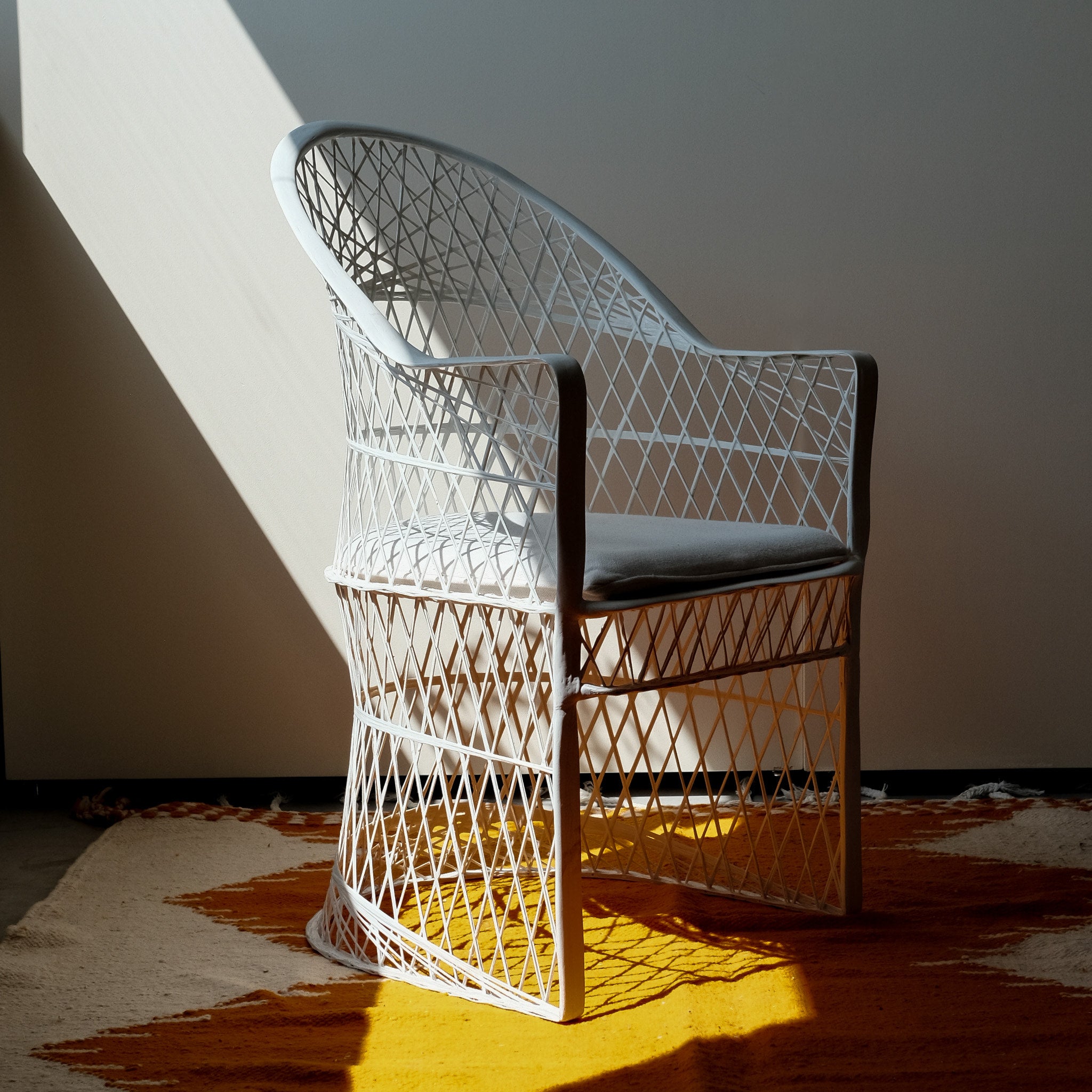 Vanessa stoel hoge rug - Wit
