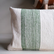 Wollen Kussen - groen- smalle streep